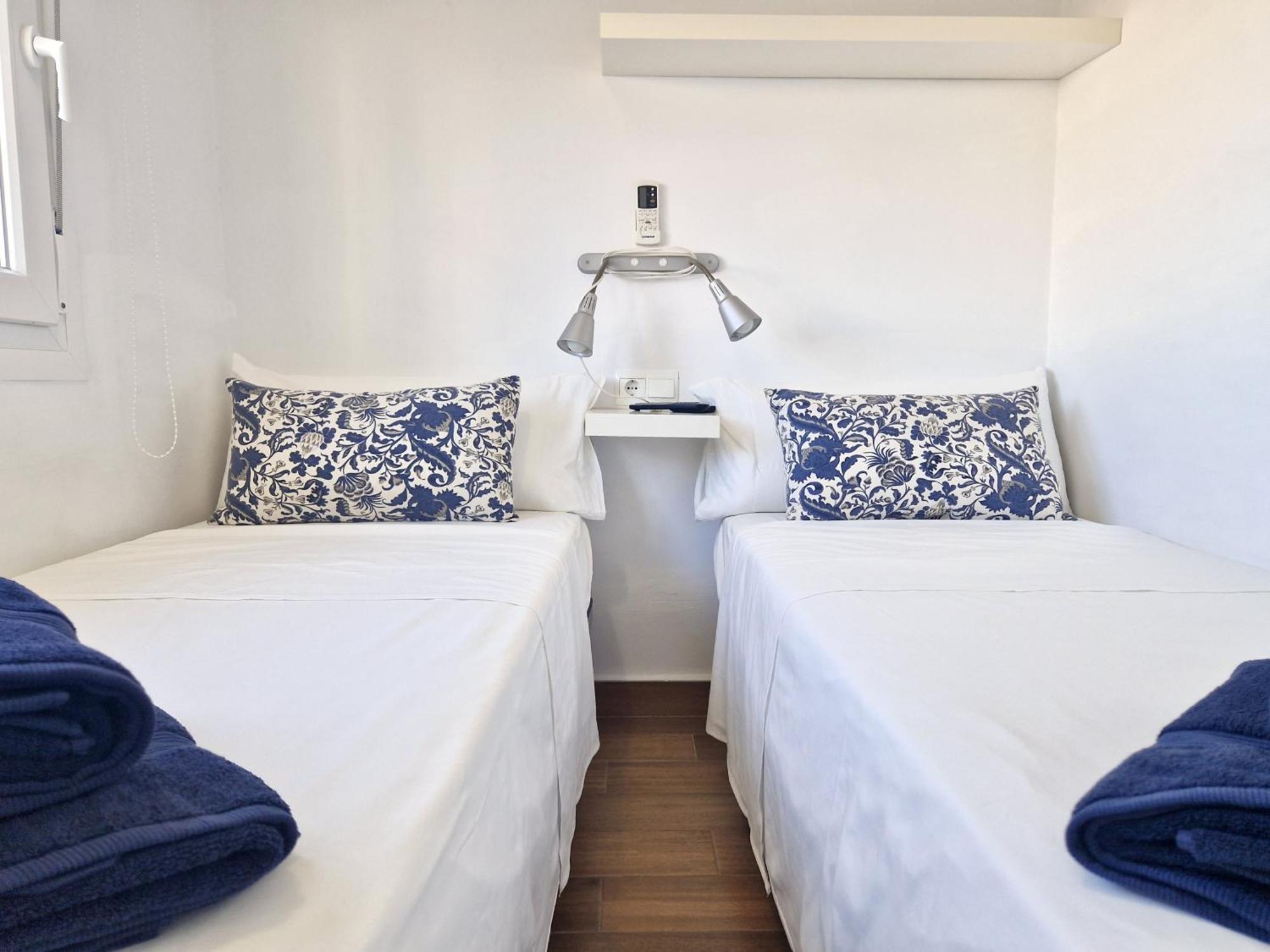 Sr Mediterraneo Playa De La Carihuela Torremolinos Exterior foto